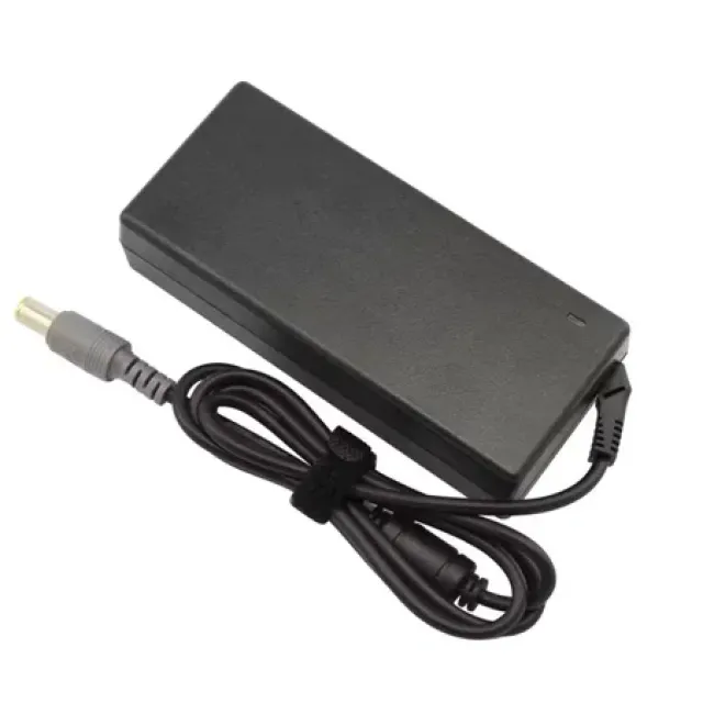 Lenovo ThinkPad 90W AC Strømadapter - Sort - 100-240 V